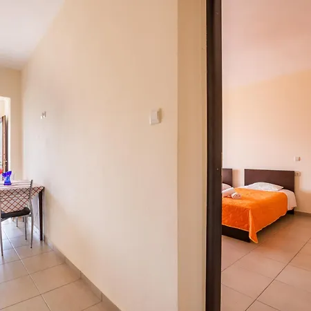 Galanou View Apartmán *